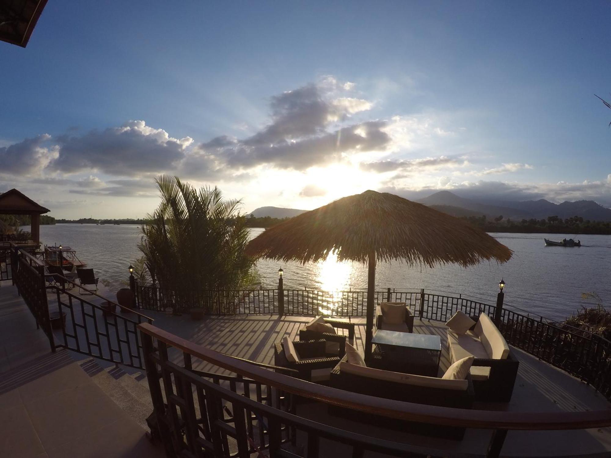 Villa Vedici Kampot Exterior foto